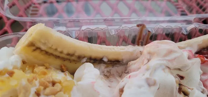 Debbie's Soft Serve Picture 9