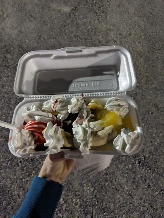 Debbie's Soft Serve Picture 7