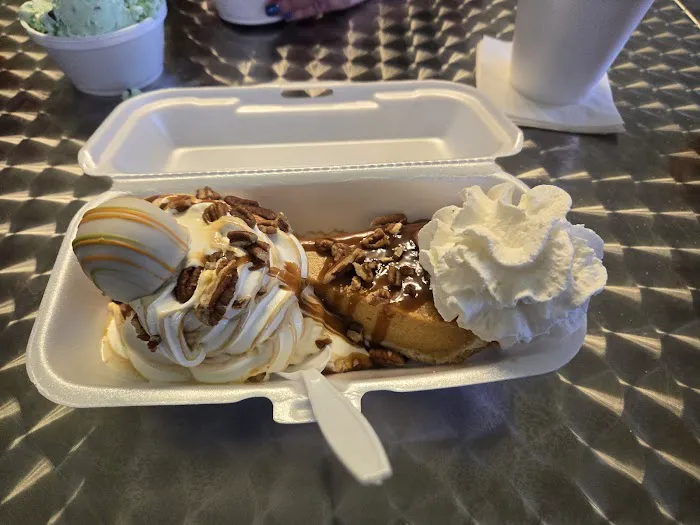 Summer House Ice Cream & Deli Picture 10