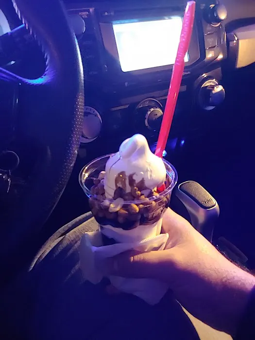 Dairy Queen (Treat) Picture 10