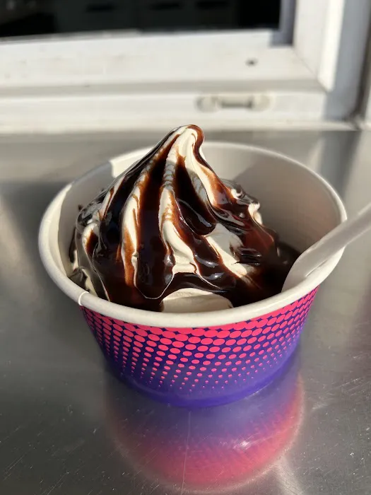Route 16 Ice Cream Picture 6