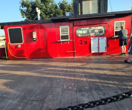 Great Lakes Station Ice Cream - 