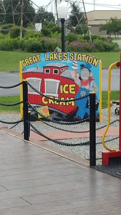 Great Lakes Station Ice Cream - 