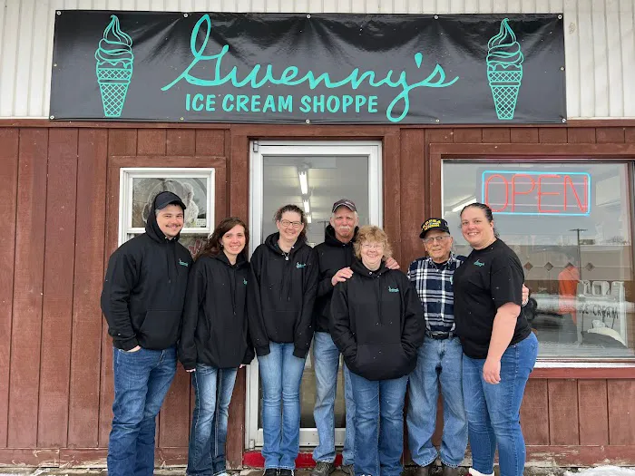 Gwenny’s Ice Cream Shoppe Picture 7