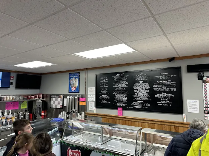 Tri-County Dairy Picture 8