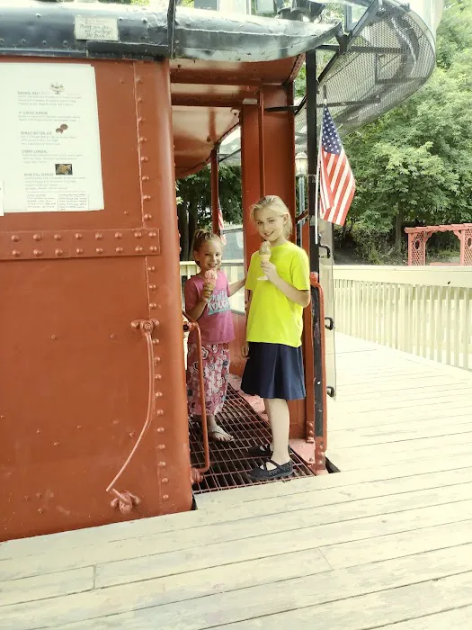 Little Red Caboose Picture 5
