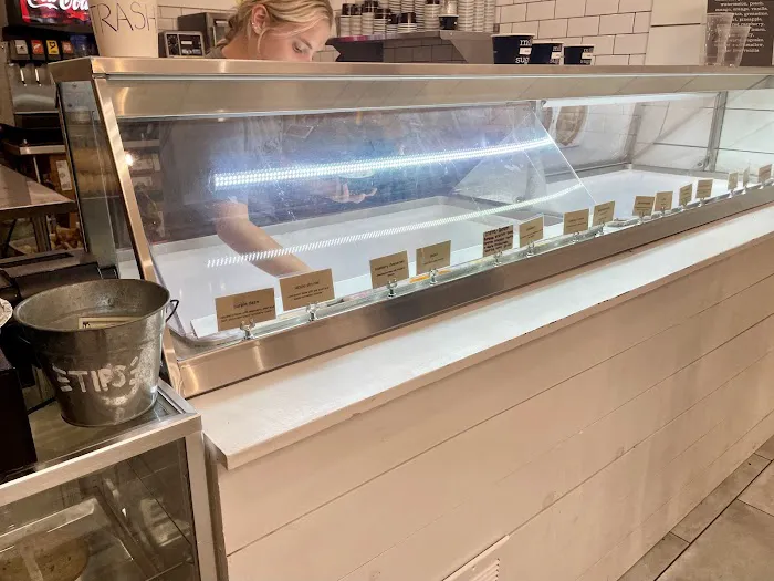 Milk & Sugar Scoop Shoppe Picture 6