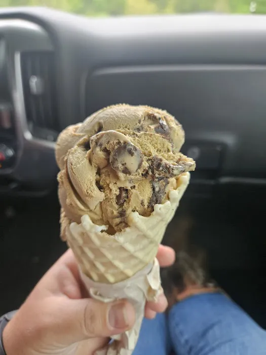 Milk & Sugar Scoop Shoppe Picture 1
