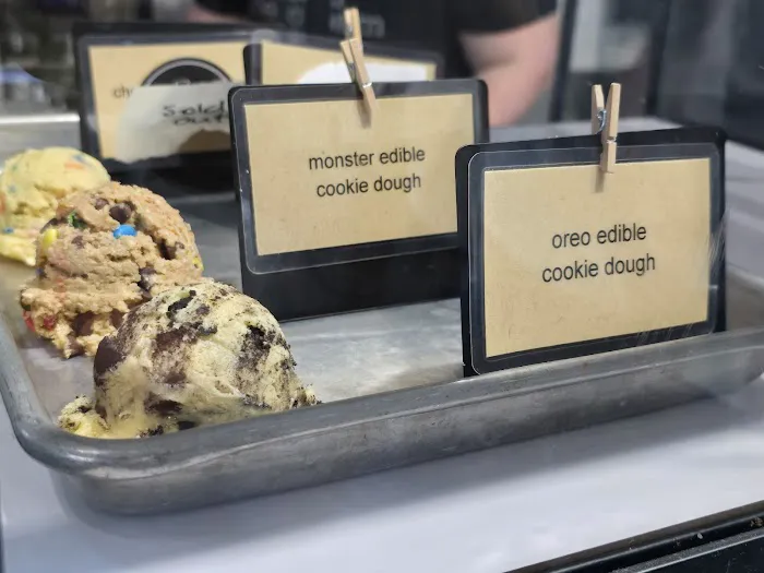 Milk & Sugar Scoop Shoppe Picture 4