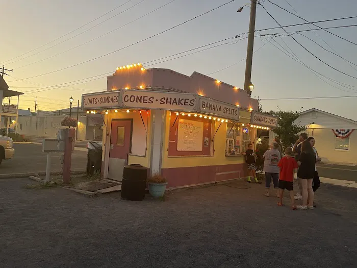 Ice Cream Depot Picture 6