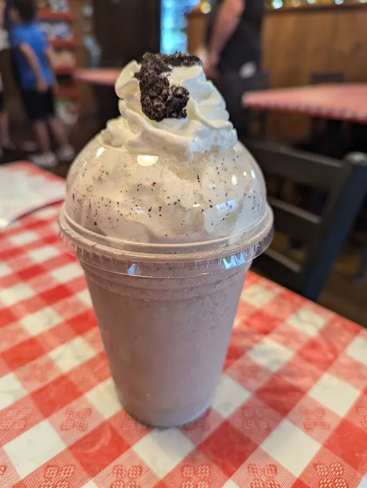 Little Red Barn Ice Cream Cafe Picture 6