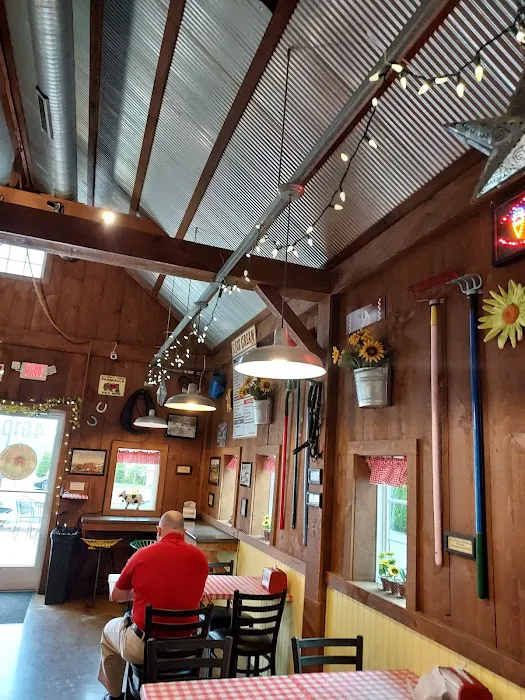 Little Red Barn Ice Cream Cafe Picture 7