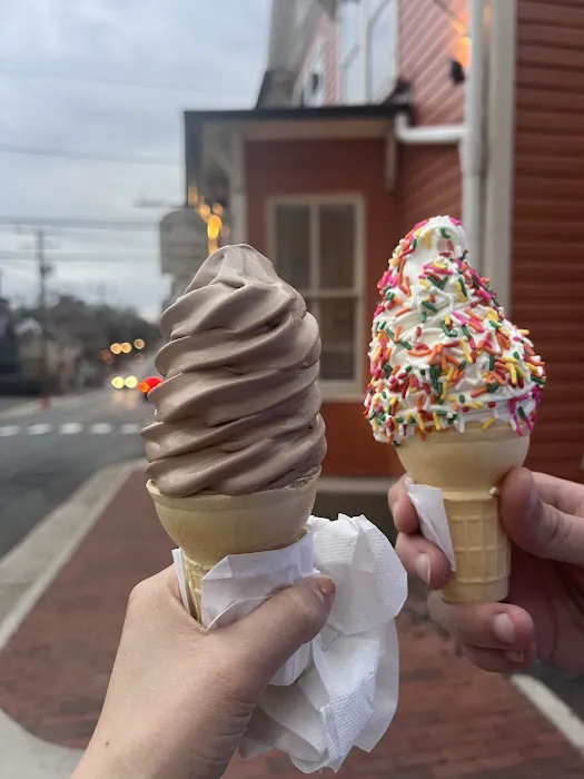 Gruto's Soft Serve Picture 3