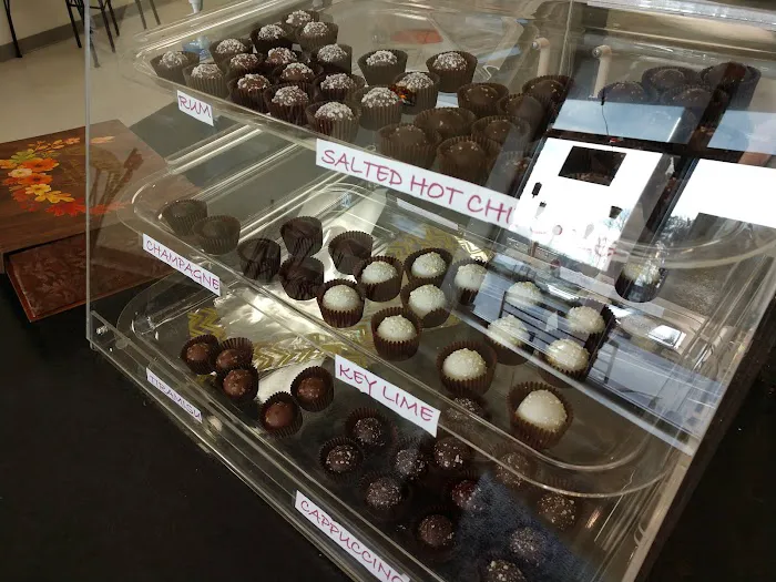 Honeybee Creamery Picture 6