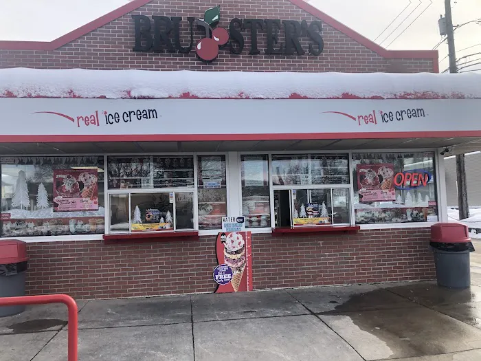 Bruster's Real Ice Cream Picture 1