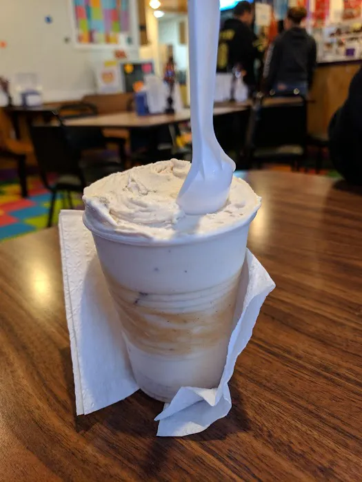 Becky's Soft-Serve Picture 3