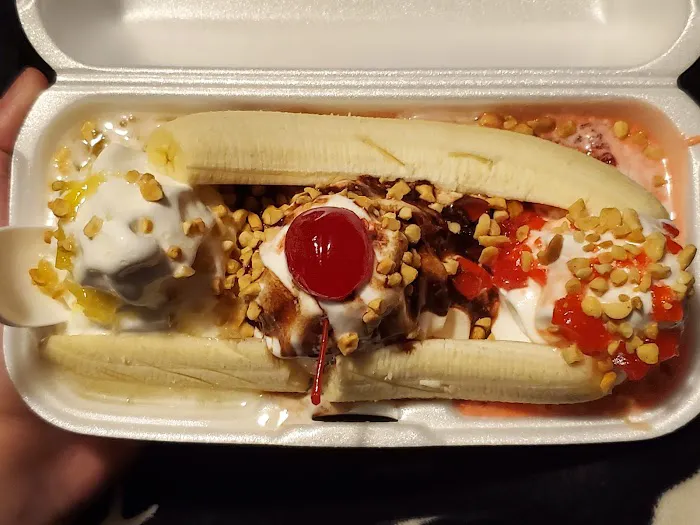 Becky's Soft-Serve Picture 10