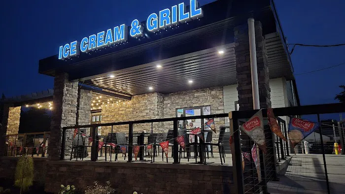 Shady Shack Ice Cream and Grill Picture 1