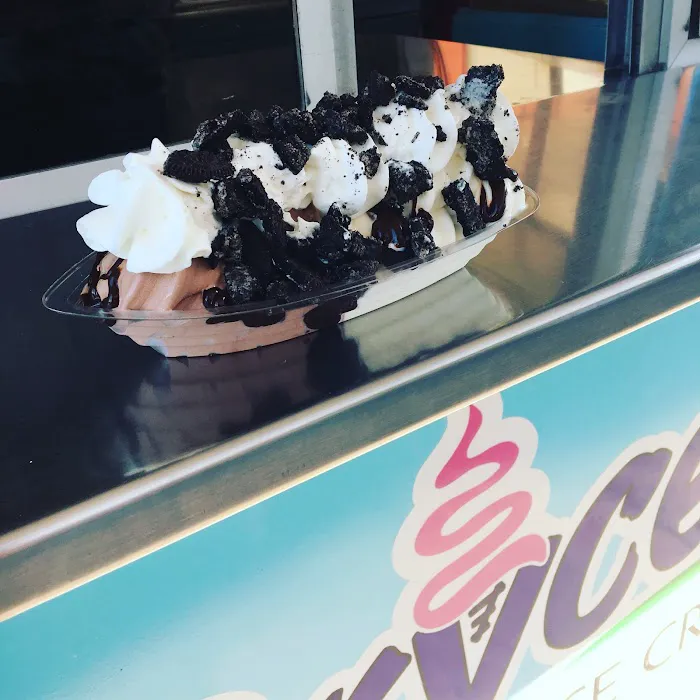 Bryce's Ice Cream Picture 9