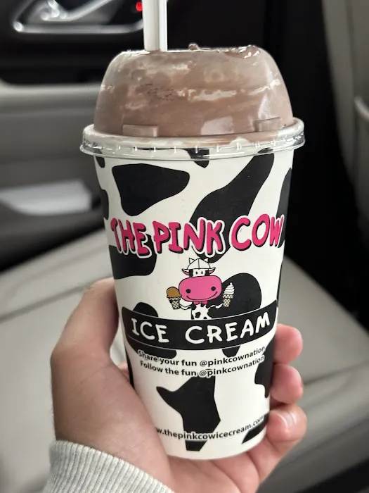 The Pink Cow Ice Cream Shop & Momma Cow's Treat Emporium Picture 3