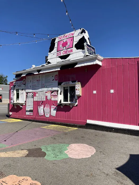 The Pink Cow Ice Cream Shop & Momma Cow's Treat Emporium Picture 9