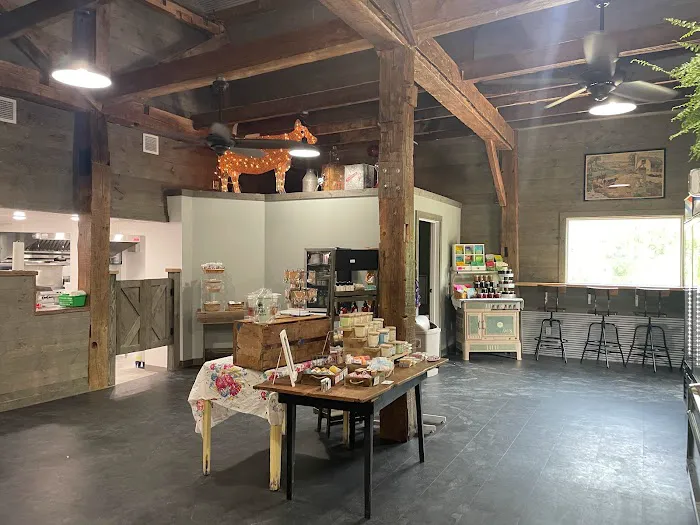 The Vintage Cow Farmers Market Picture 4