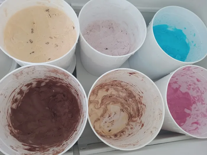 The Ice Cream Stand Picture 4