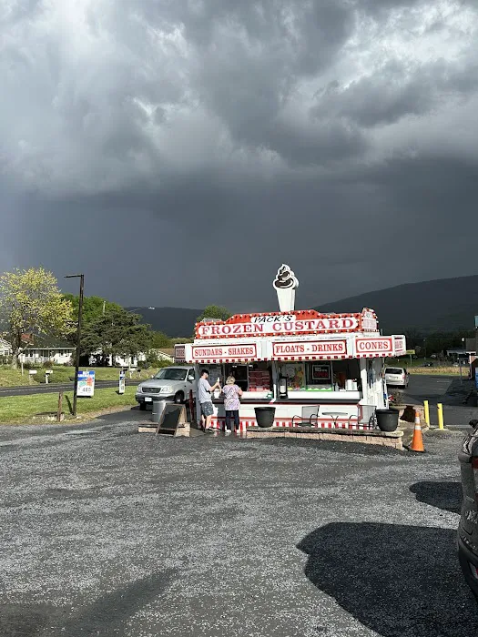 Peep's Frozen Custard Picture 10