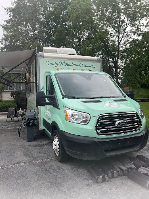 Candy Mountain Creamery Truck Picture 5