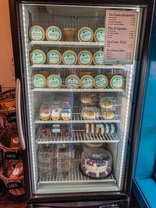 Candy Mountain Creamery Picture 3