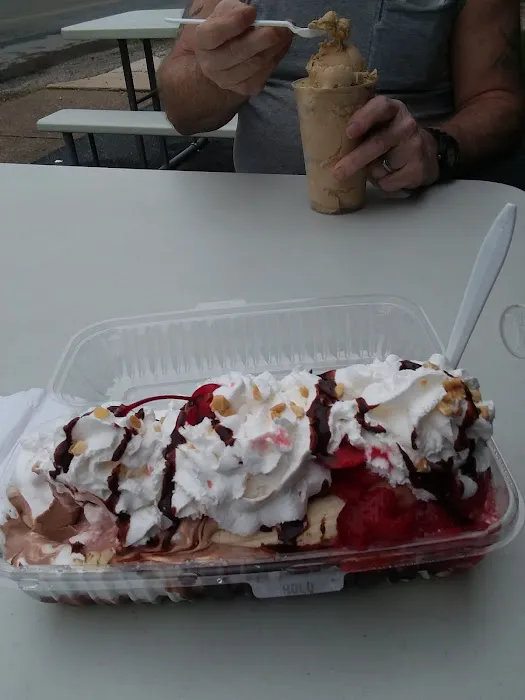 3B Ice Cream (Duncannon) Picture 6