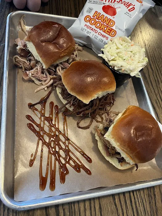 Fire & Ice Smokehouse & Creamery Picture 10