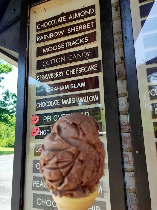 3B Ice Cream (Dauphin) Picture 10