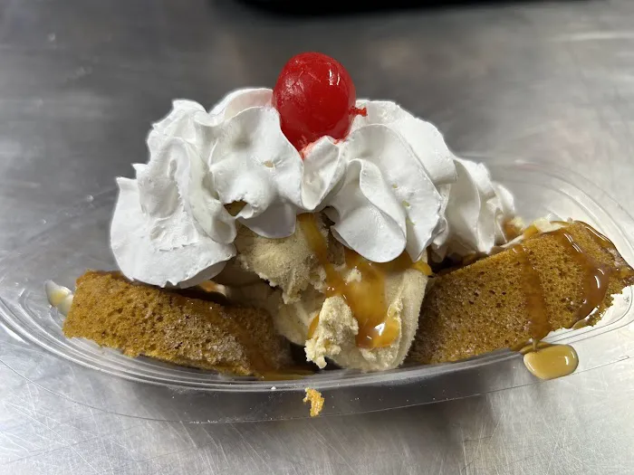 Boardwalk Ice Cream Picture 9