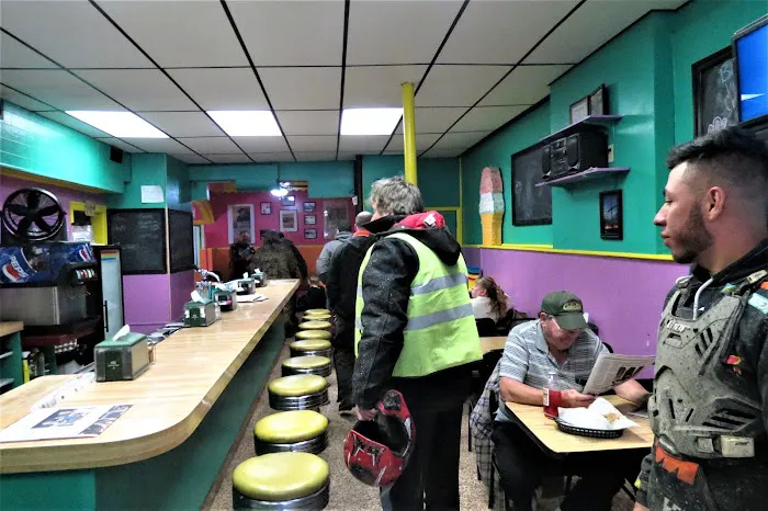 Maurer's Dairy & Ice Cream Shoppe Picture 6