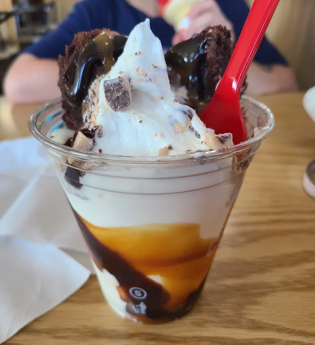 Dairy Queen Picture 8