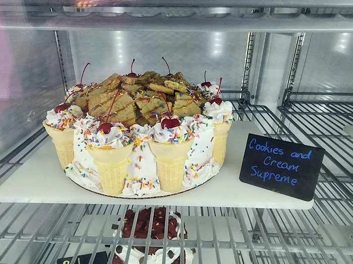 Cookies & Cream On Elmwood Picture 8