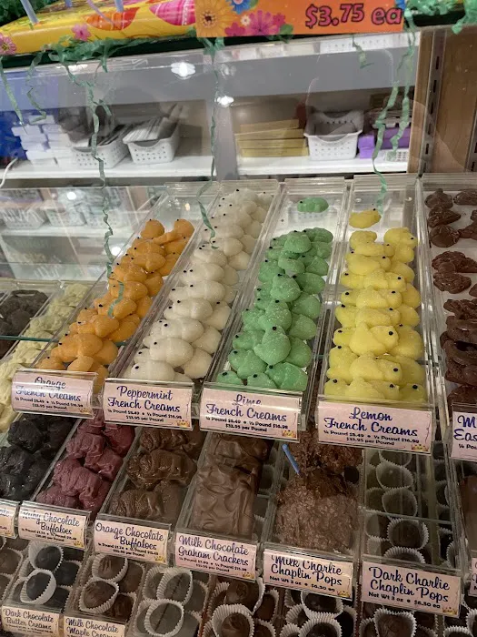 King Condrell's Candy and Ice Cream Picture 4