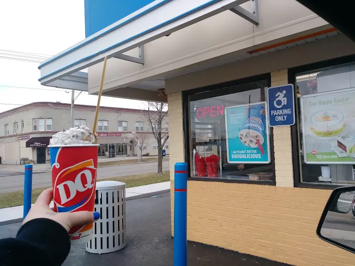 Dairy Queen (Treat) Picture 5