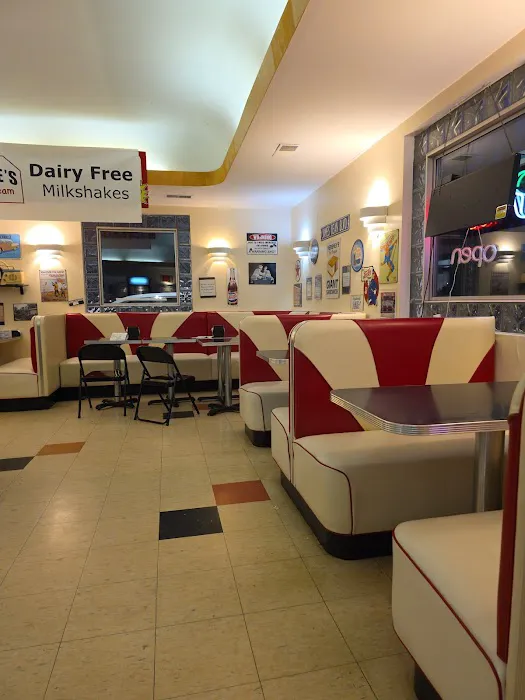 Dave's Ice Cream Picture 2