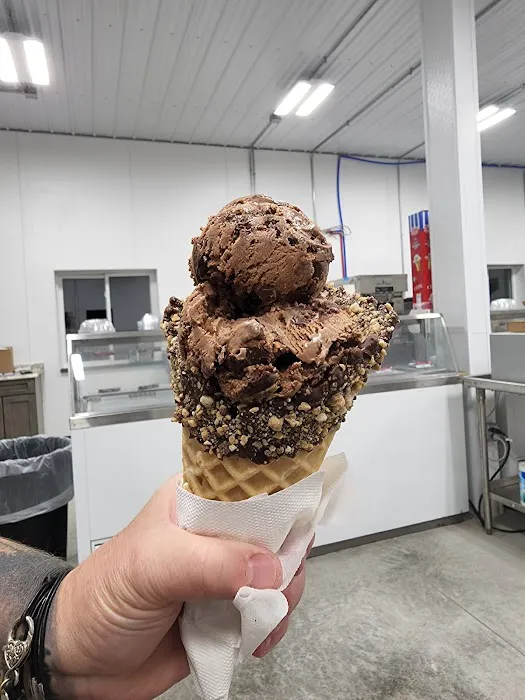 Moonie's two scoops Picture 2