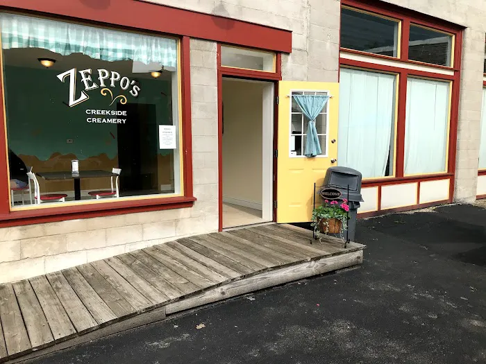 Zeppo's Creekside Creamery Picture 3
