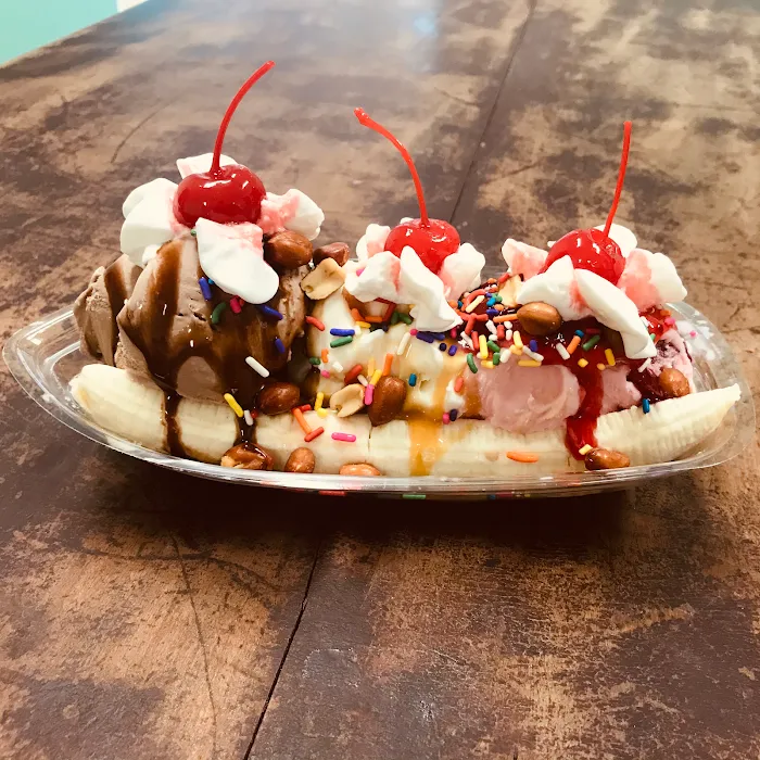 Zeppo's Creekside Creamery Picture 8