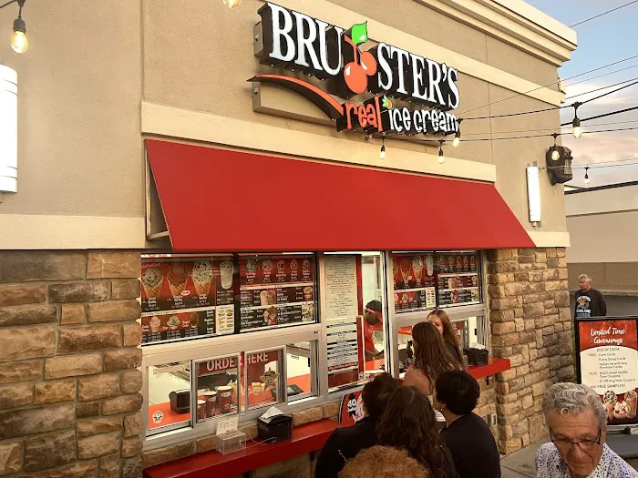 Bruster's Real Ice Cream Picture 2