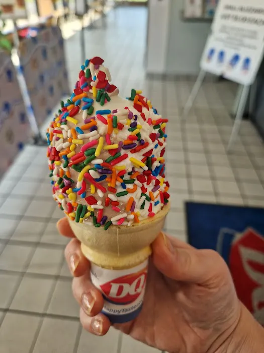 Dairy Queen (Treat) Picture 5