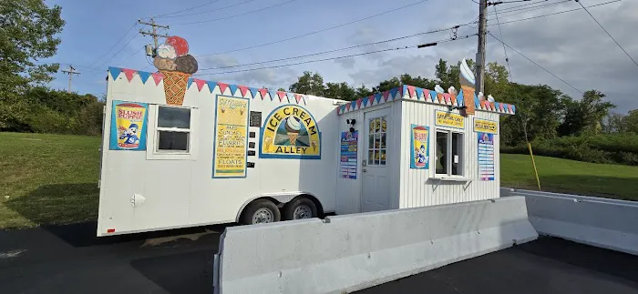 Ice Cream Alley Picture 1
