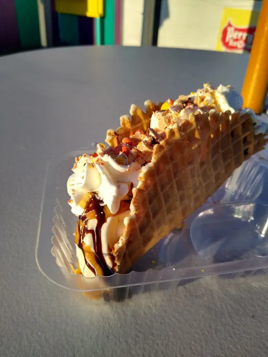 Ice Cream Island Picture 1