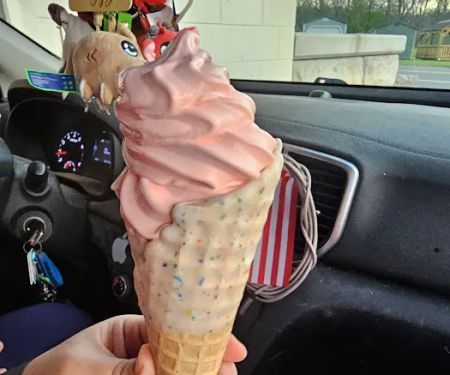 Finnagin's Ice Cream Shop