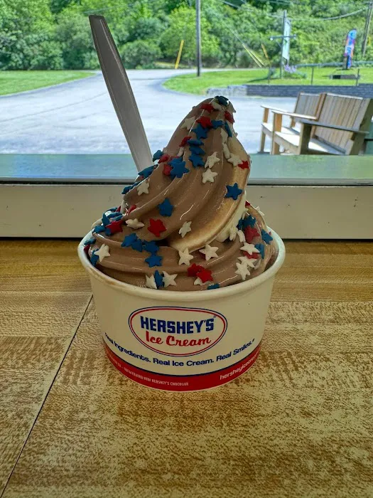 Sweet Scoops at FitzPatrick's Farm Market Picture 3