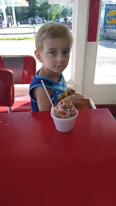 J&B Sprinkles IceCream Island Picture 2